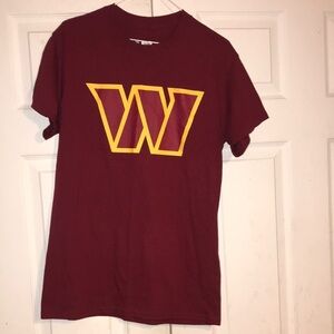 NWOT NFL Commanders Unisex Tee